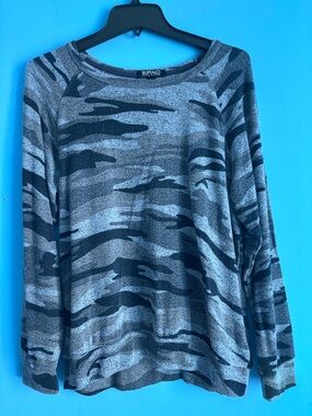 Buffalo David Bitton Gray & Black Camouflage Pullover